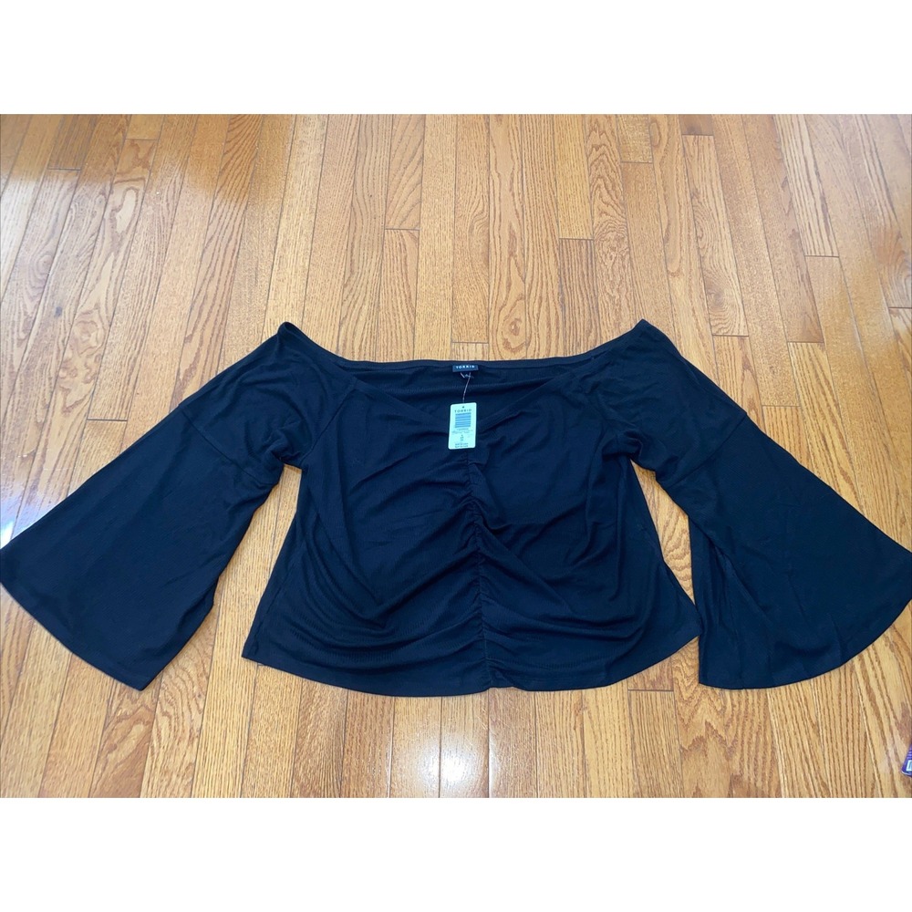 Torrid Black Off Shoulder Bell Sleeve Long Sleeve‎ Top Size 4X